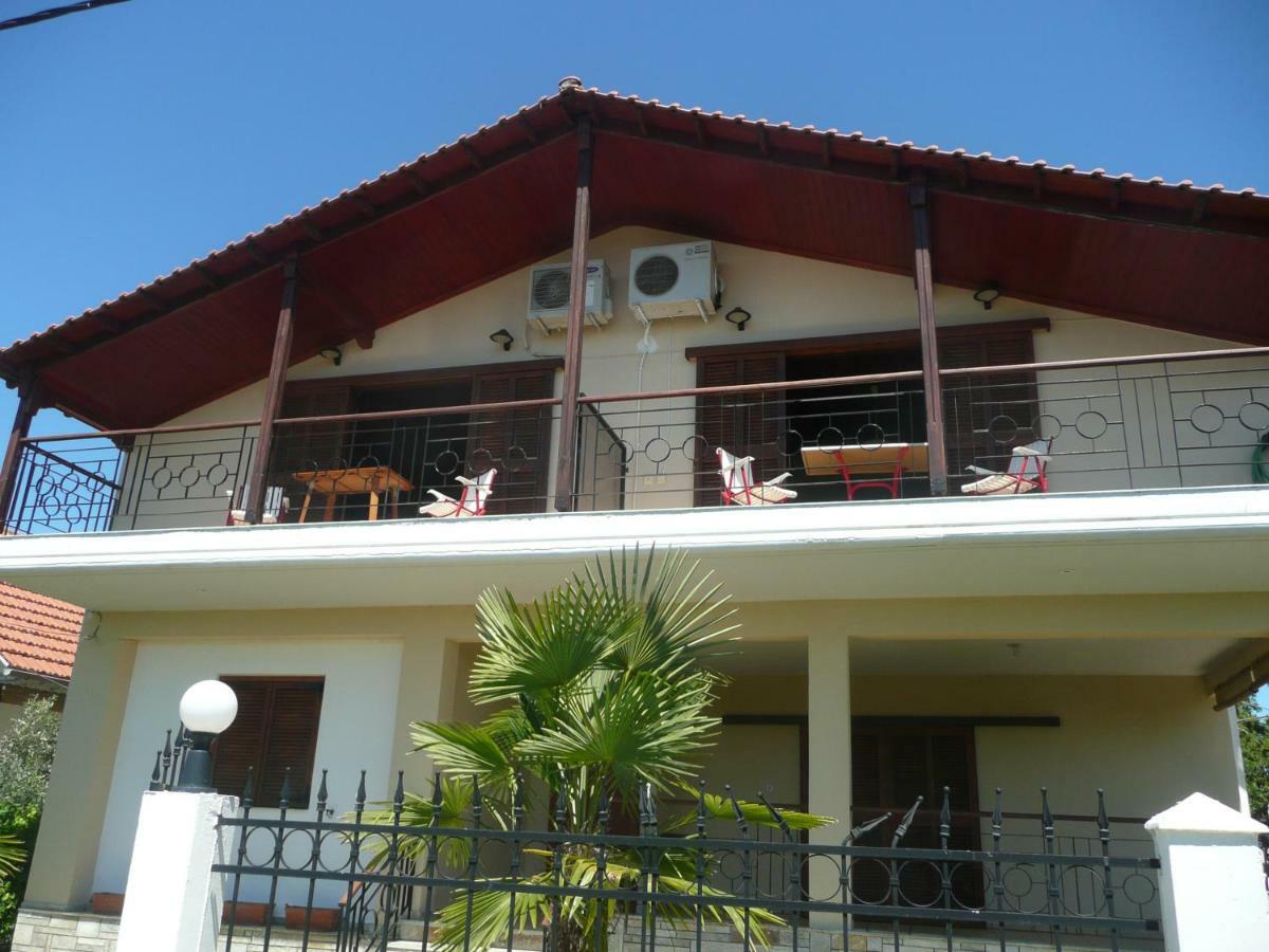 Kallilkratia Holiday Flat 2 Nea Kallikrateia Extérieur photo